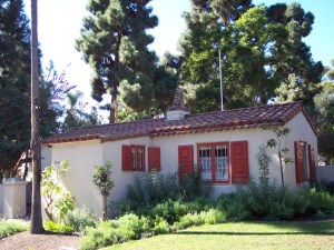 House of France Lawn Program